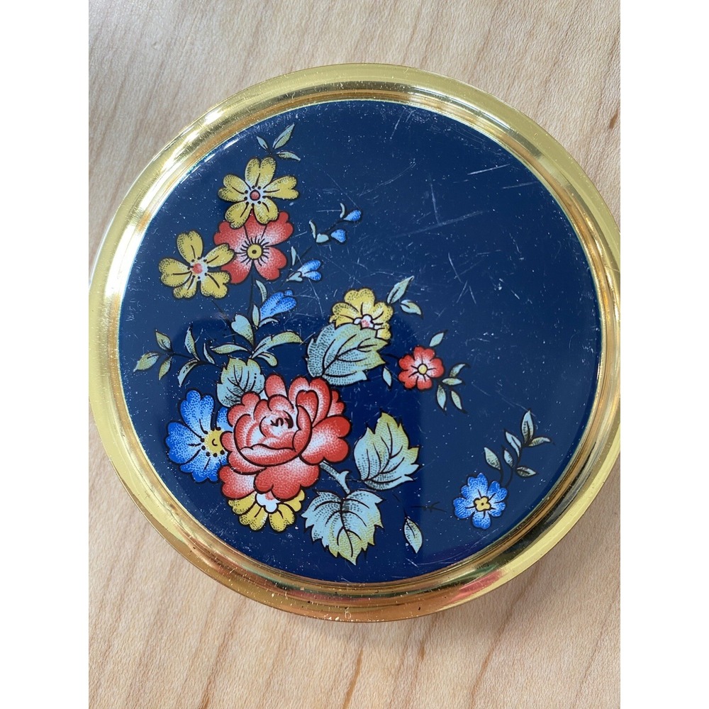 VINTAGE POWDER MIRROR COMPACT FLORAL DESIGN MADE IN BLUE DESIGN FLOWERS STUNNING